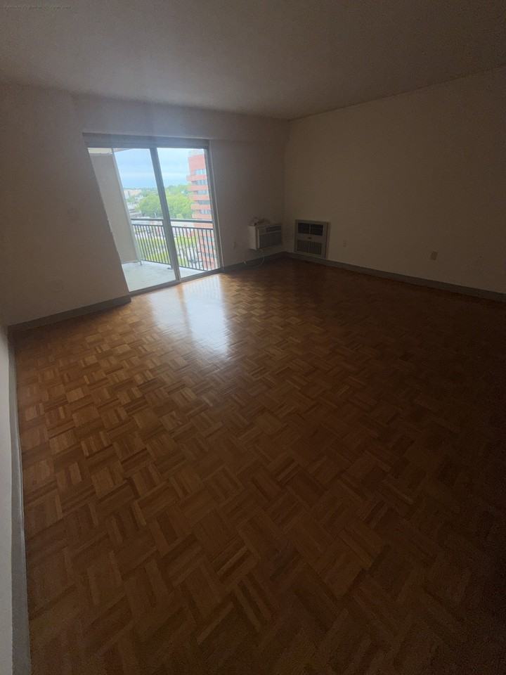 Hancock St #12D - Photo 3 of 18