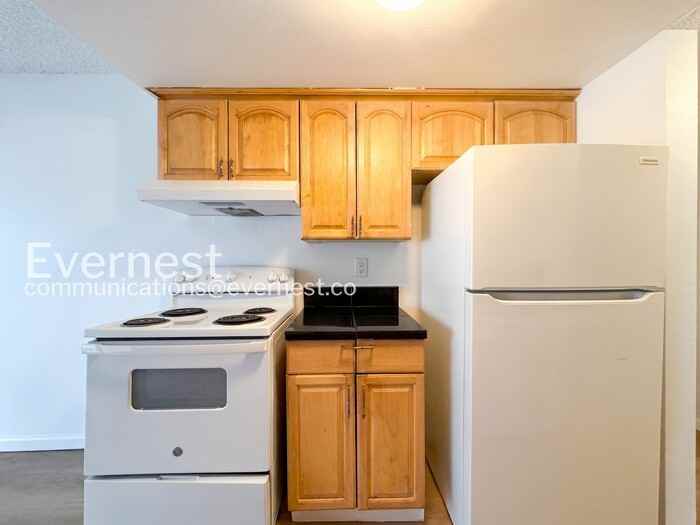 6470 S Dayton St #K02 - Photo 3 of 26