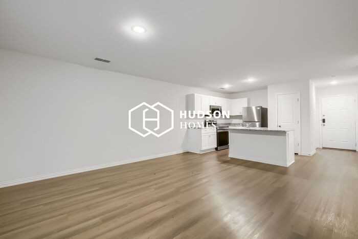 506 E Shepherd St - Photo 4 of 14