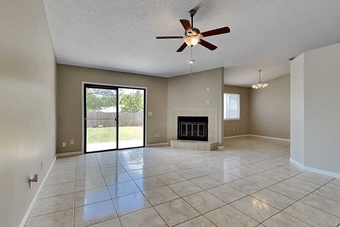 8445 Allwine Ct - Photo 5 of 20