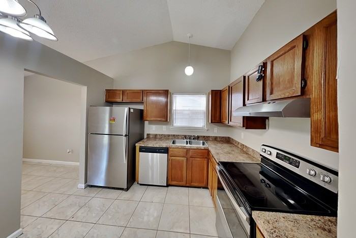 8445 Allwine Ct - Photo 6 of 20