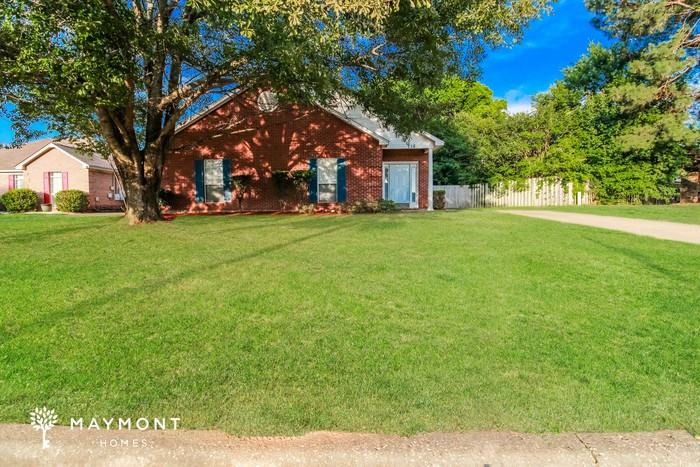 718 Sandy Ridge Ct - Photo 2 of 3