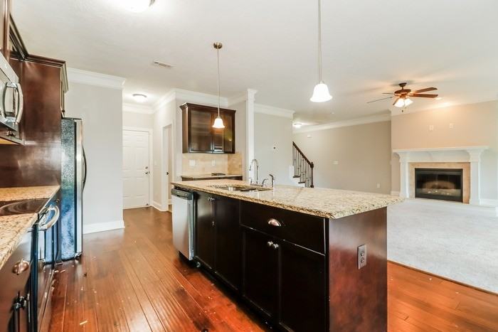 317 Claudia Dr - Photo 6 of 11