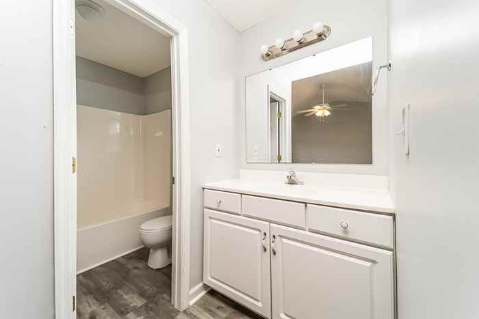 115 Ashdown Dr - Photo 7 of 10