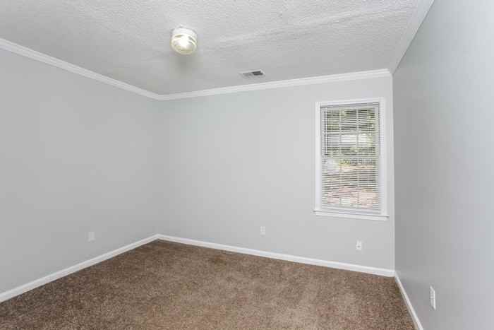 124 Gales River Rd - Photo 5 of 11