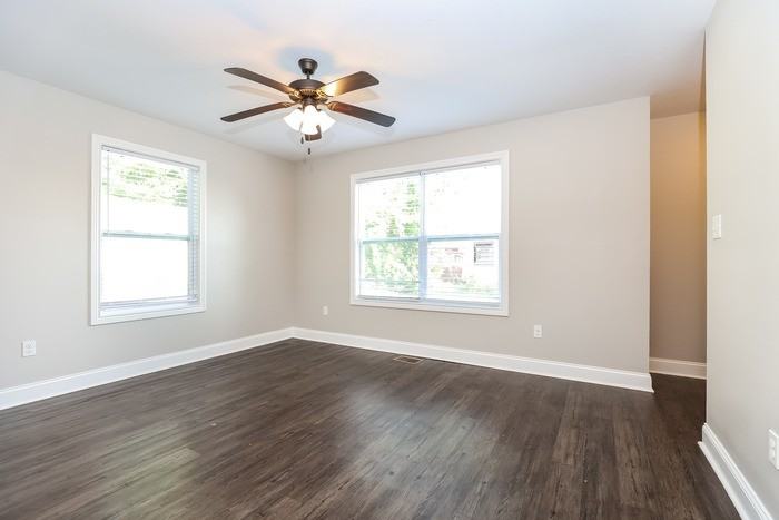 1144 E College St - Photo 6 of 13
