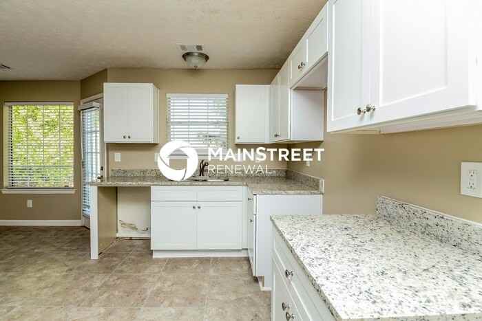 4048 Belmont Ridge Dr - Photo 7 of 17