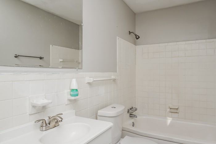 1706 Golf Club Ln Nw - Photo 7 of 11