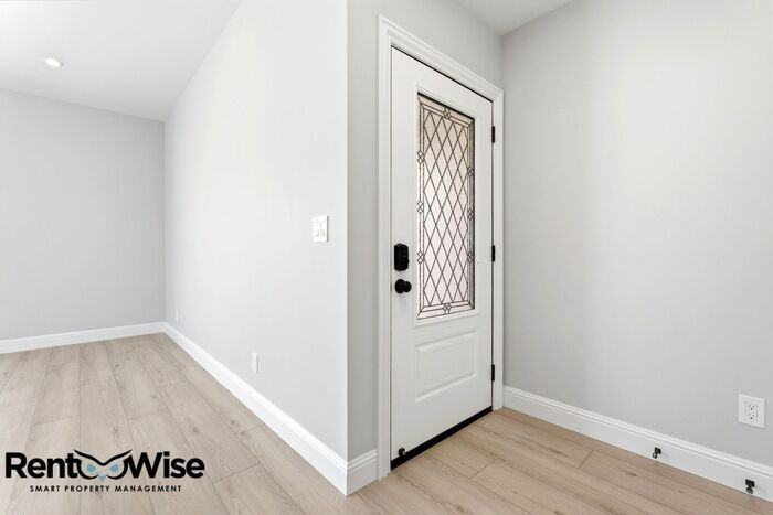 1401 39th Ave - Photo 6 of 44