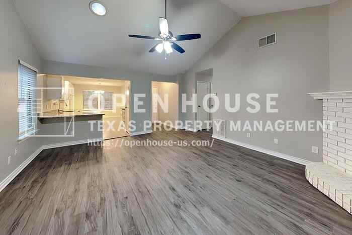 505 Yellowstone Dr - Photo 5 of 20