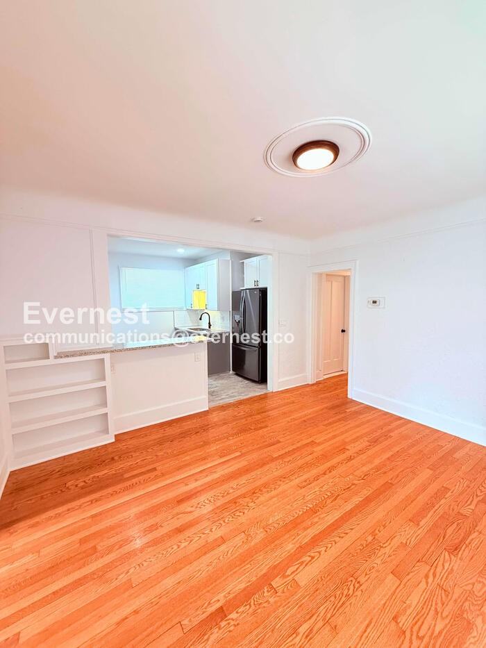 3824 Tyler St #1 - Photo 5 of 25