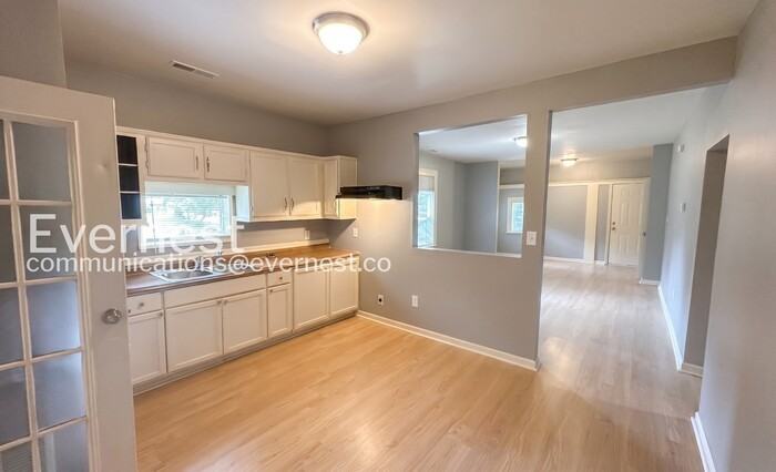 630 77th St S - Photo 3 of 24