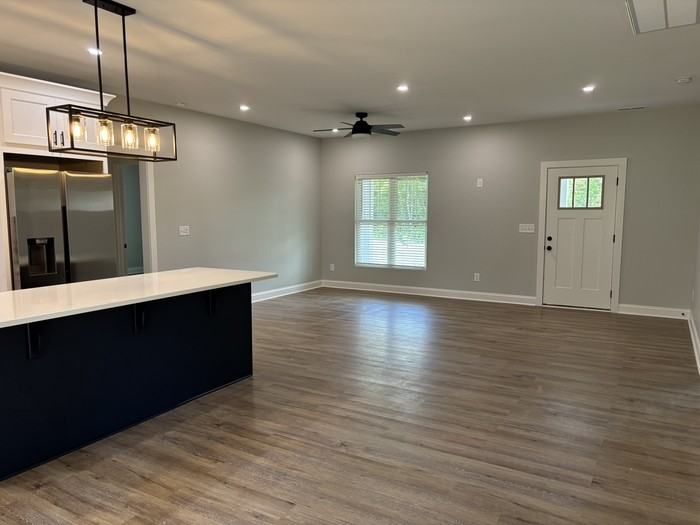 718 S Pleasant Coates Rd - Photo 5 of 20