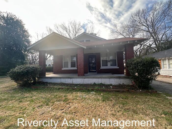 3239 Douglass Ave