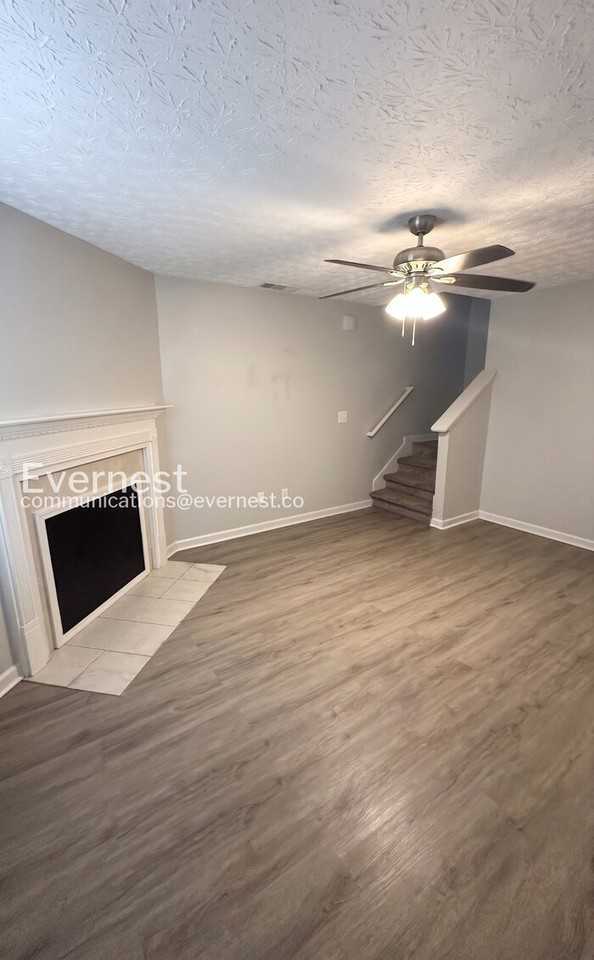 9471 Bogey Ct - Photo 7 of 41