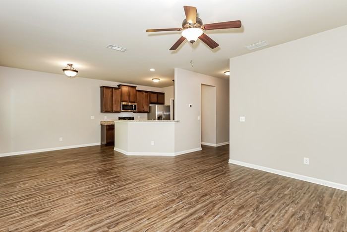 321 Concord Ter - Photo 5 of 15
