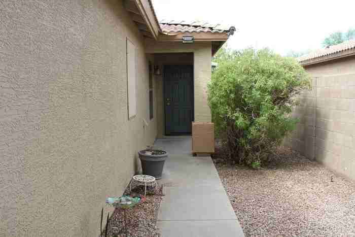 33082 N Cat Hills Ave - Photo 3 of 34