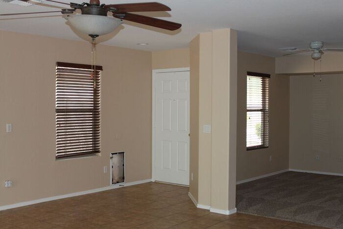 33082 N Cat Hills Ave - Photo 4 of 34