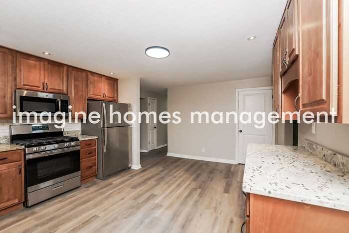 7481 Primrose Dr - Photo 7 of 20