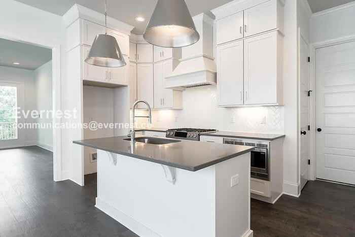 6525 Mercomatic Ct - Photo 2 of 26