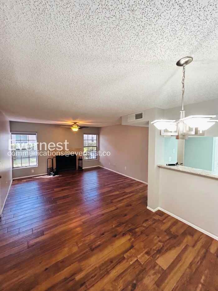 2998 Bonaventure Cir #104 - Photo 5 of 27