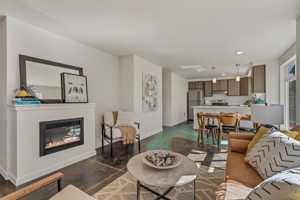 featured image of 310 E Rr Ave #E101