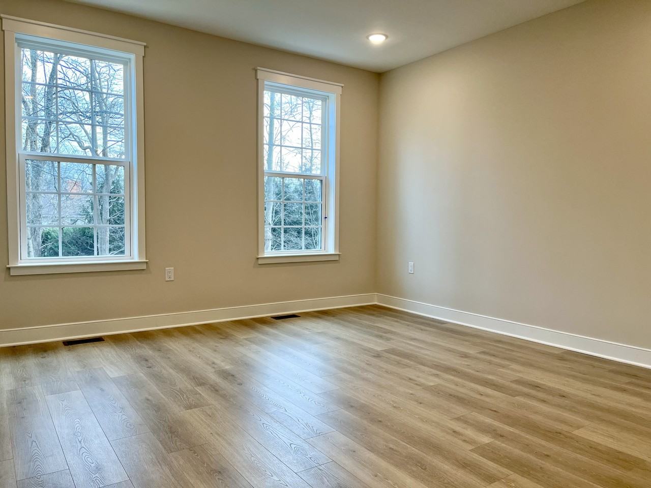 104 Myrtle Rd #104 - Photo 5 of 23