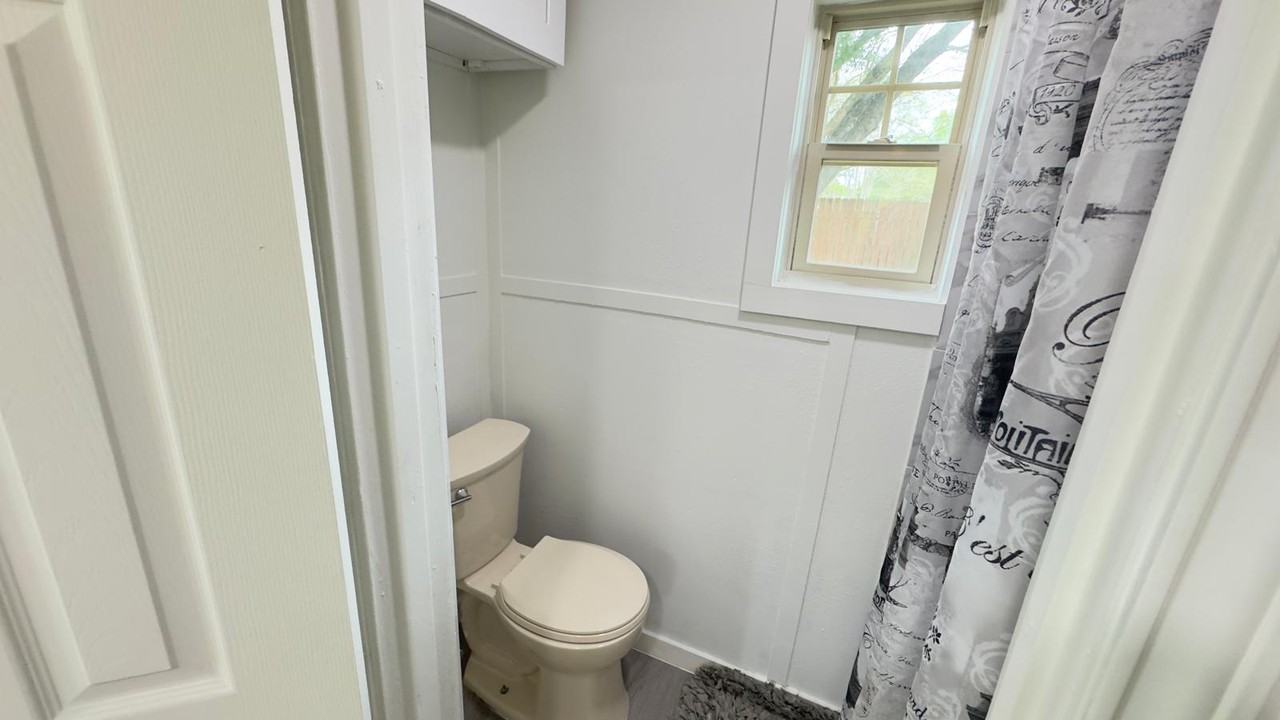 7403 La Place Dr #1 - Photo 3 of 8