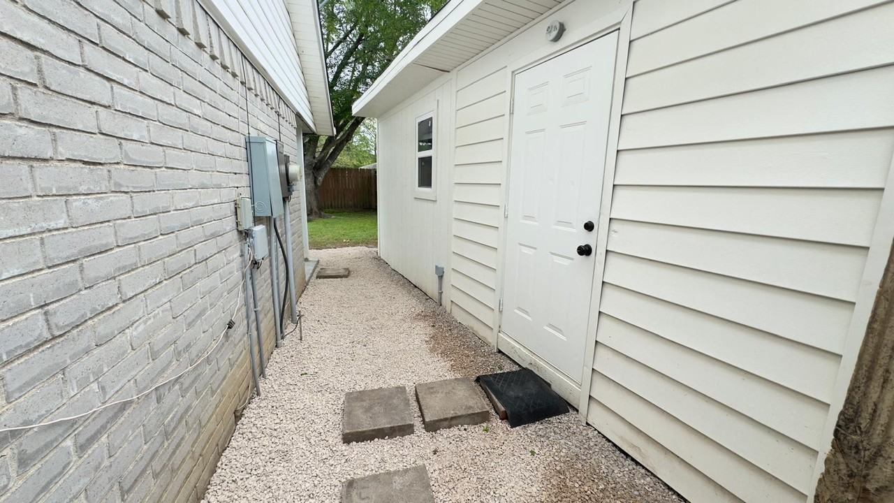 7403 La Place Dr #1 - Photo 7 of 8