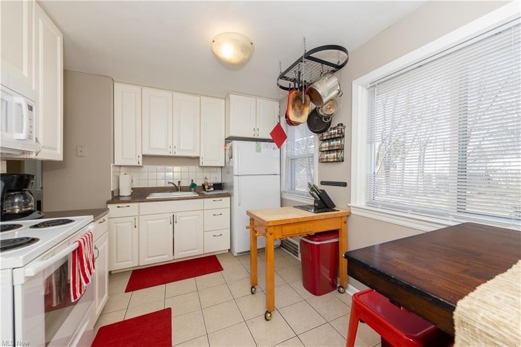 5163 Haverford Dr #NA - Photo 3 of 19