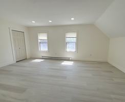 featured image of 930 S Franklin St #2