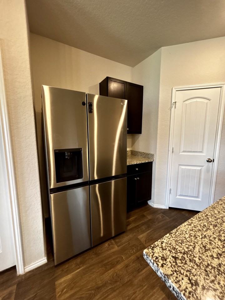 812 Indigo Way #NA - Photo 5 of 24