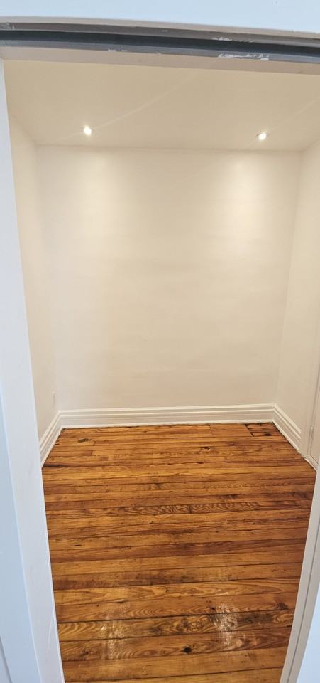 192 N 17th St #NA - Photo 7 of 20