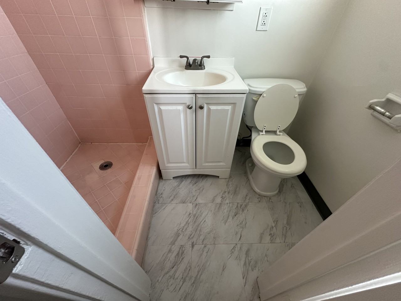 1934 S Holt Ave #4 - Photo 4 of 10