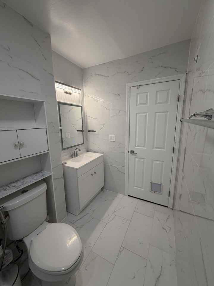 407 S 24th Ave #2 - Photo 7 of 14