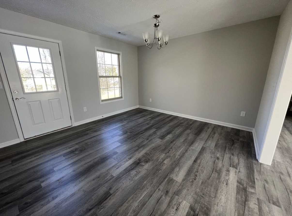 34 Lori Ct #NA - Photo 3 of 15