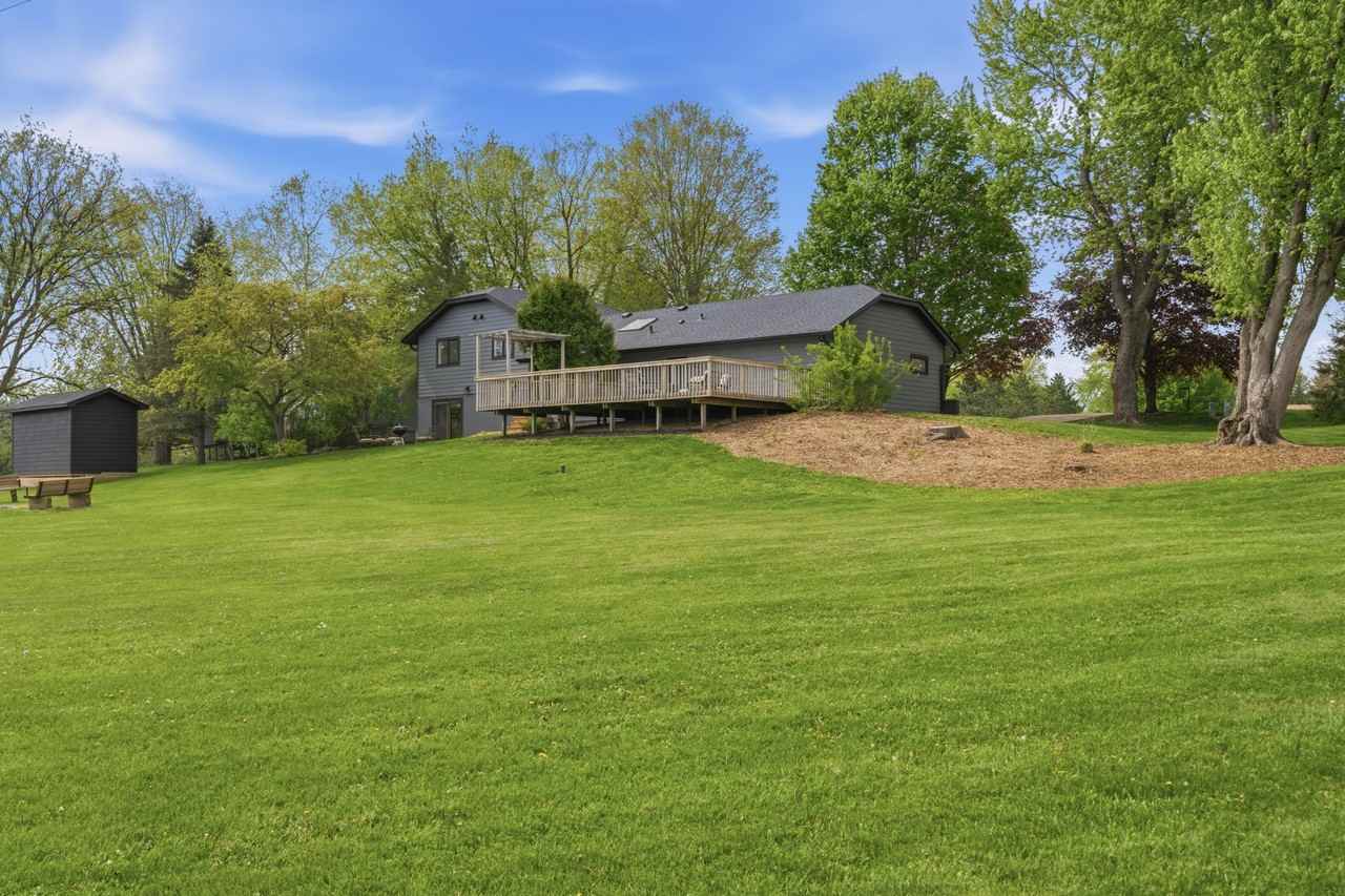 W309S10340 Knoll Ct #NA - Photo 3 of 27