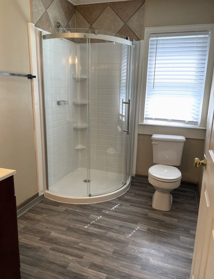 1540 Linden Ave #NA - Photo 6 of 11