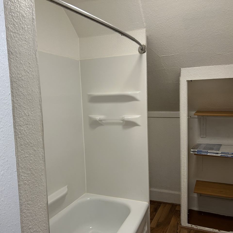 1467 S 78th St - Photo 4 of 20