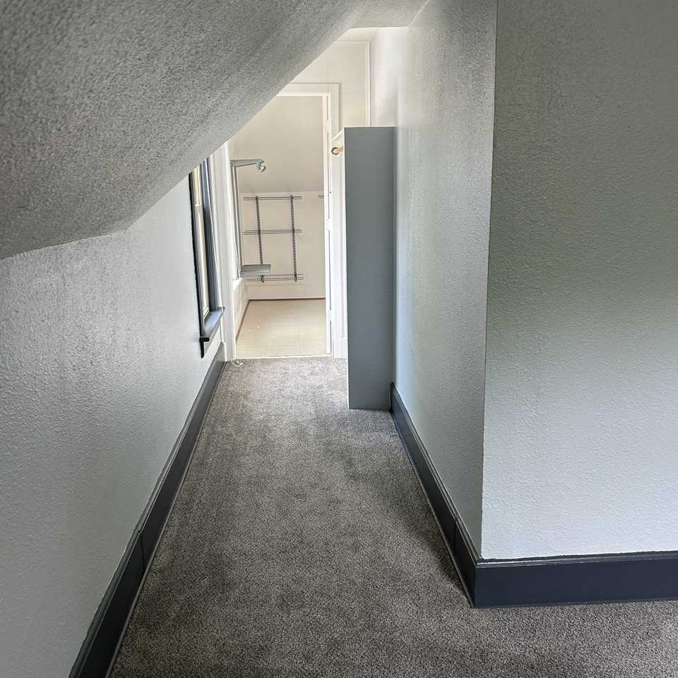 1467 S 78th St - Photo 6 of 20