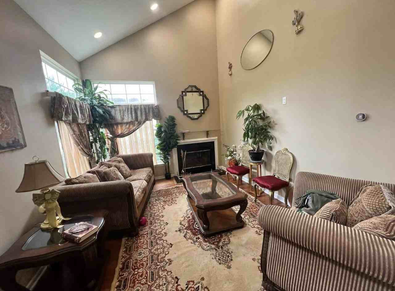 14 Knollwood St #NA - Photo 2 of 10