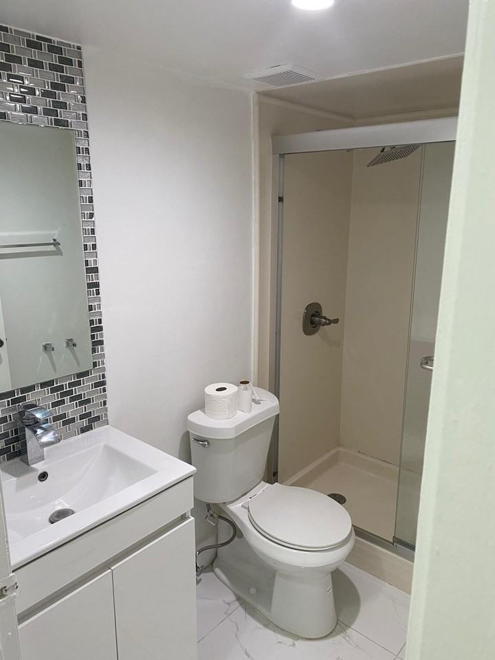11750 Sw 18th St #505 - Photo 3 of 9