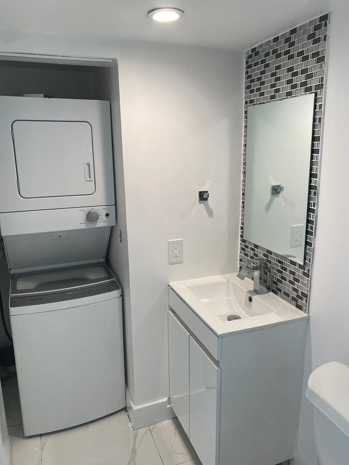 11750 Sw 18th St #505 - Photo 6 of 9