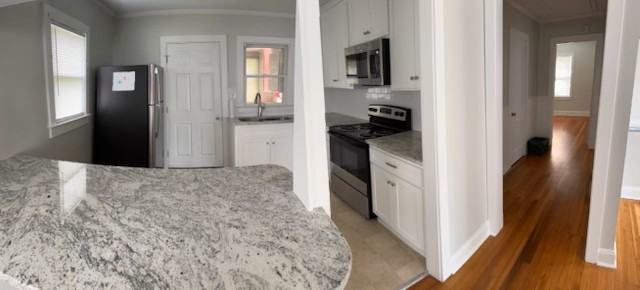 1945 Guy St #NA - Photo 2 of 3