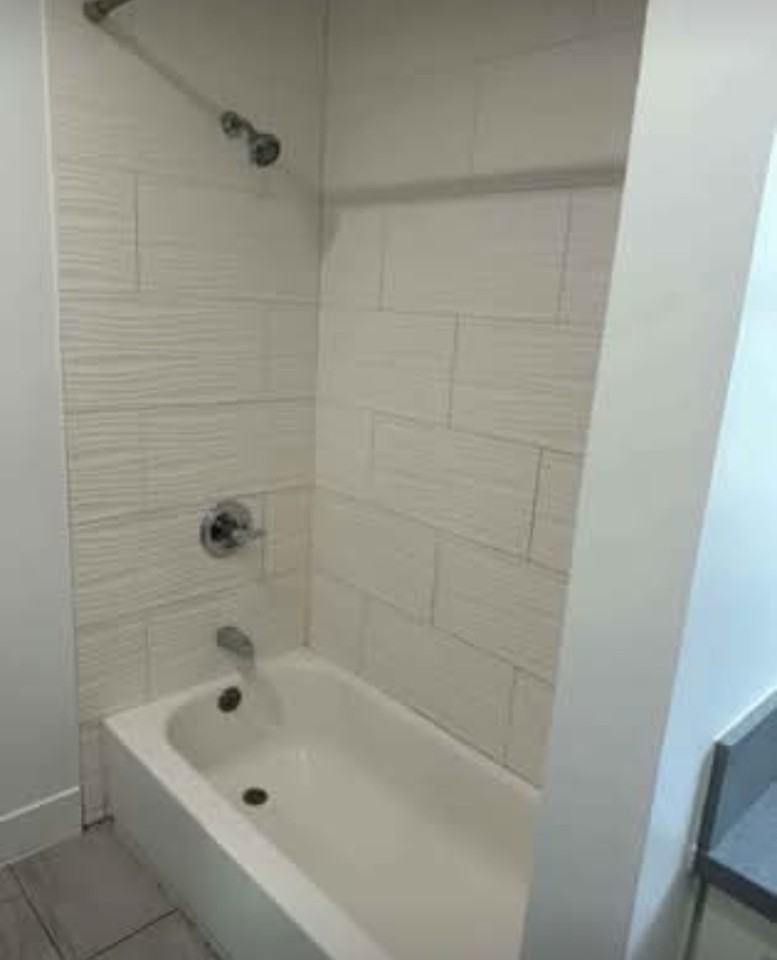 2231 Ellendale Place - Photo 4 of 8