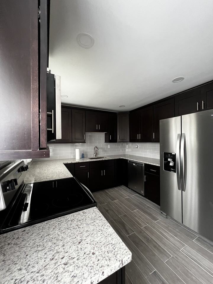 17 Trellis Rd #NA - Photo 3 of 15