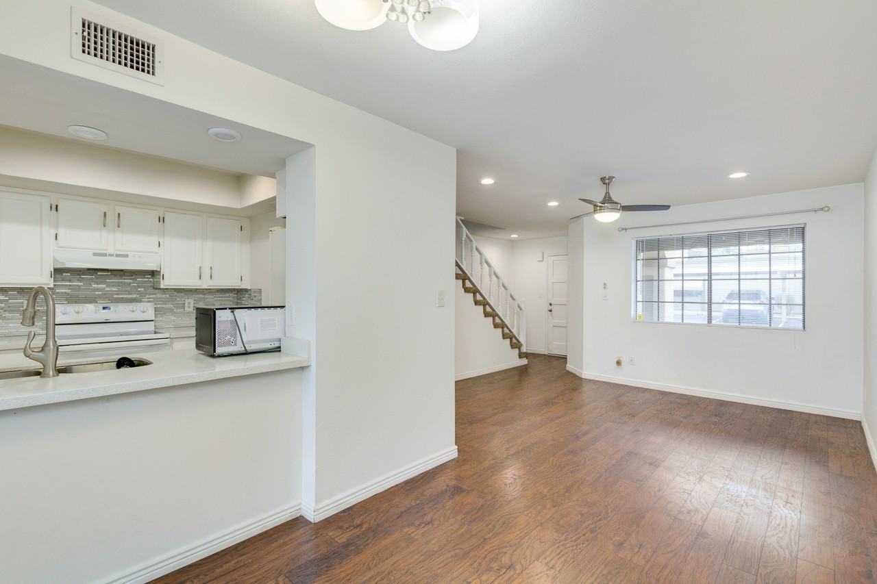 1440 W La Jolla Dr #NA - Photo 5 of 24