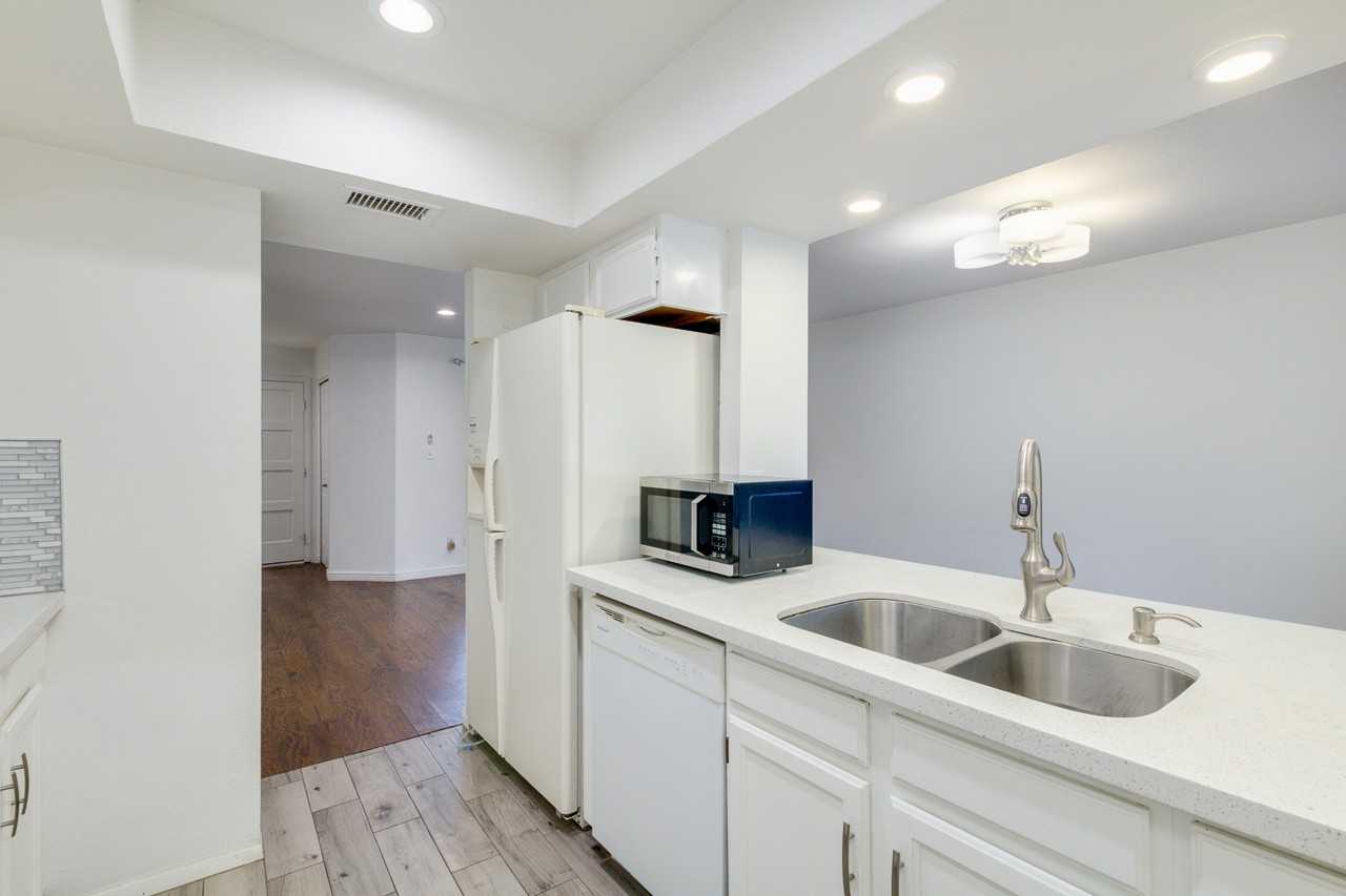 1440 W La Jolla Dr #NA - Photo 7 of 24