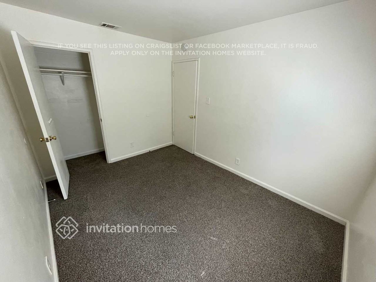 8892 Kelsey Dr - Photo 5 of 10