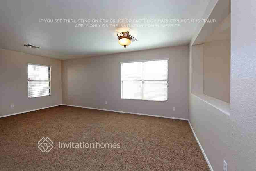9705 W Florence Ave - Photo 4 of 13